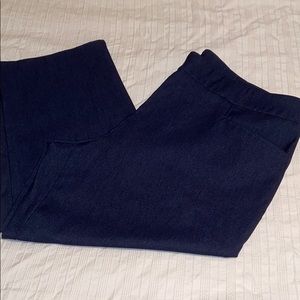 Denim blue pull on Capri pants
